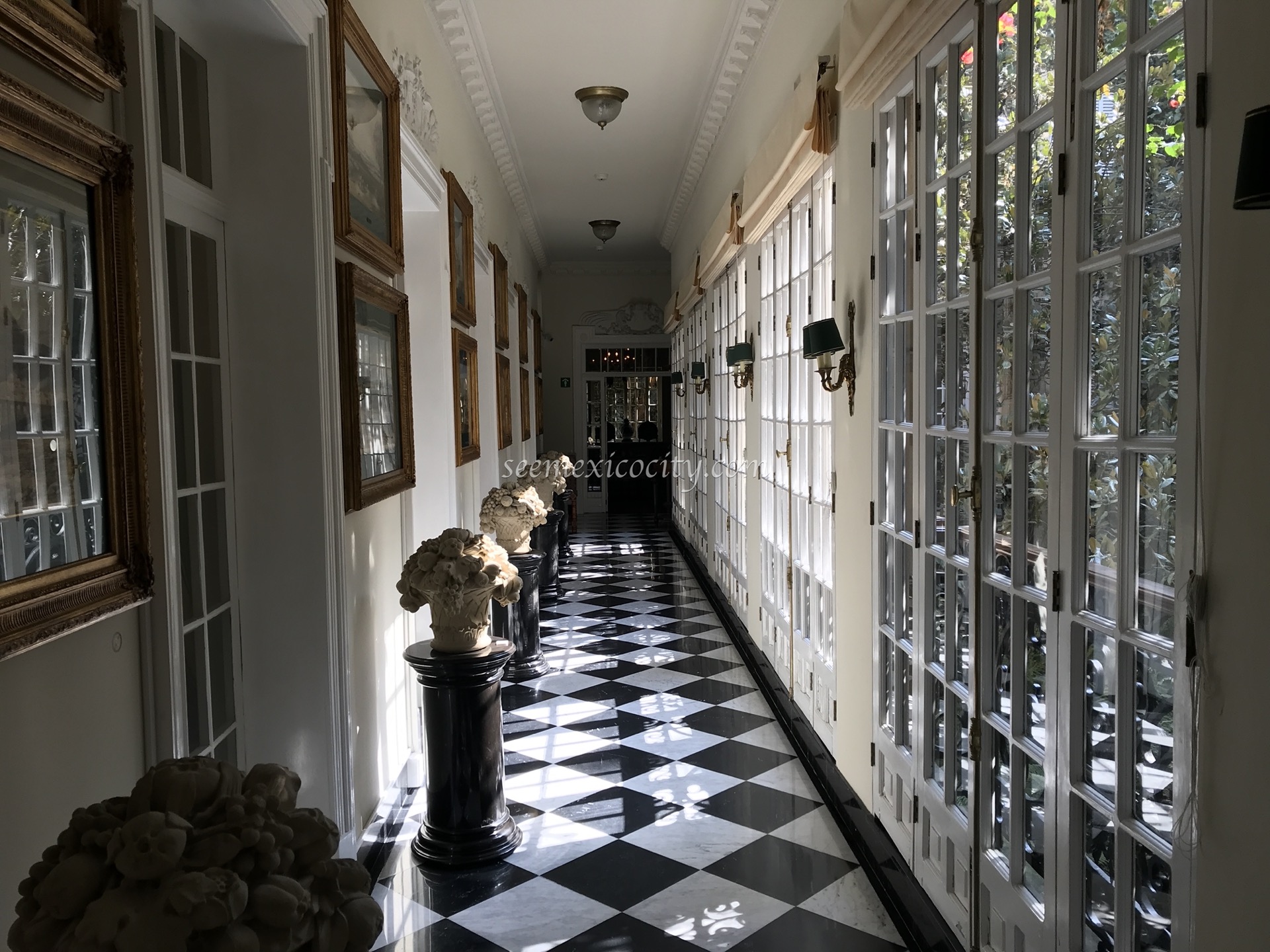Hallway at Casa Museo Guillermo Tovar de Teresa alternate